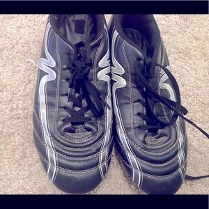 MITRE black/silver soccer cleats for men size 11.5